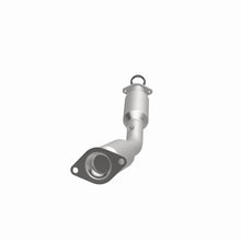Load image into Gallery viewer, MagnaFlow Direct Fit Catalytic Converter 07-08 Nissan Sentra 2.0L (49 State)
