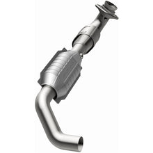 Load image into Gallery viewer, MagnaFlow Direct Fit Catalytic Converter 04-05 Ford F-150 5.4L D/S 2WD (Excl 04 Heritage Edition)