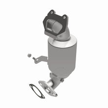 Load image into Gallery viewer, Magnaflow 14-16 Ram ProMaster 1500/2500/3500 V6 3.6L CARB Compliant DirectFit Catalytic Converter