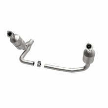 Load image into Gallery viewer, MagnaFlow Conv DF 04 Dodge Dakota 6 3.7L 4WD