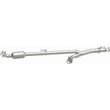 Load image into Gallery viewer, MagnaFlow Direct-Fit SS Catalytic Converter 05-06 Toyota Tundra 4.0L V6