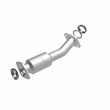 Load image into Gallery viewer, Magnaflow Conv DF 11-15 Sienna 3.5 Underbody