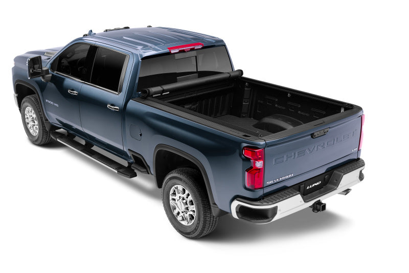 Lund 07-17 Chevy Silverado 1500 (5.5ft. Bed) Genesis Elite Roll Up Tonneau Cover - Black