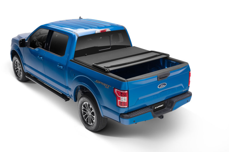 Lund 04-14 Ford F-150 (5.5ft. Bed) Genesis Elite Tri-Fold Tonneau Cover - Black