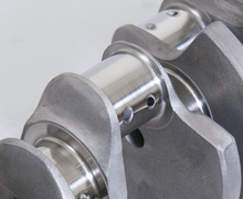 Load image into Gallery viewer, Eagle Chevy LS1 58 Tooth Reluctor 4140 Forged Crankshaft