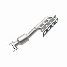 Load image into Gallery viewer, MagnaFlow Direct Fit Catalytic Converter Infiniti/Nissan Trucks 8 5.6L D/S Manifold (49 State)