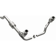 Load image into Gallery viewer, MagnaFlow Conv DF 00-03 Dodge Durango 4.7L