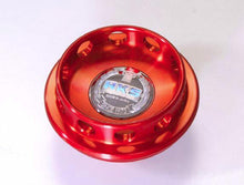 Load image into Gallery viewer, HKS OIL FILLER CAP NISSAN/HONDA (RED)