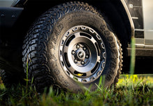 Load image into Gallery viewer, Ford Racing 21-23 Bronco Everglades Wheel Kit - Carbonized Gray