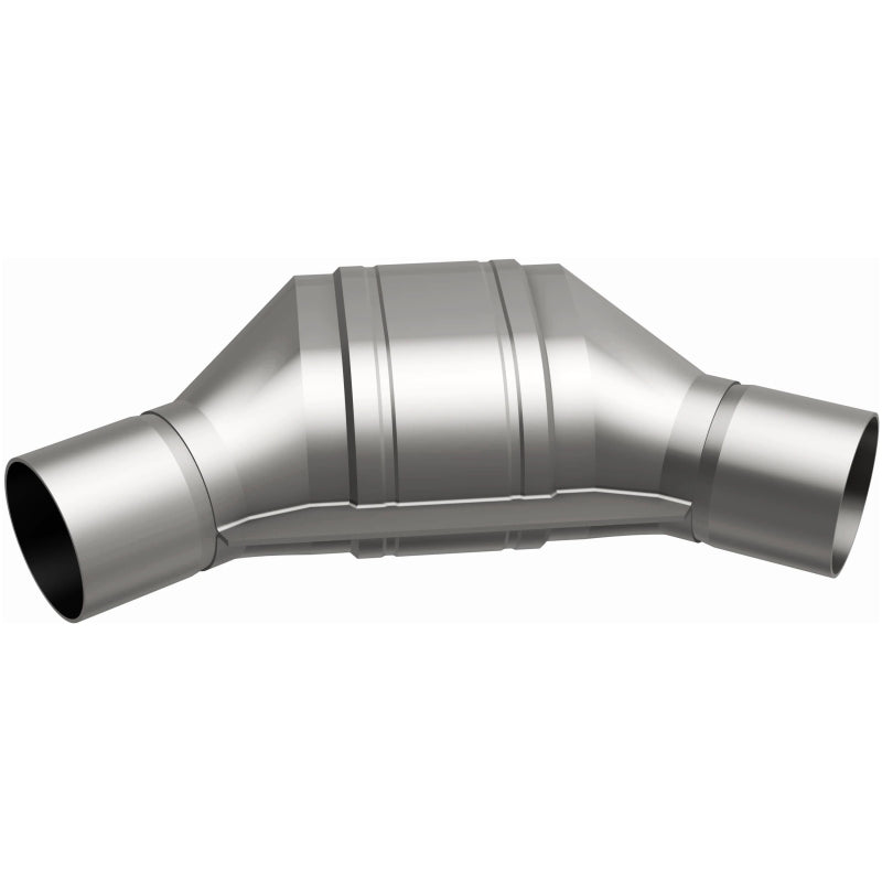 MagnaFlow Conv Univ 2.25 Angled In/Out