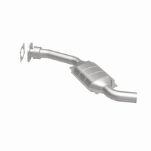 Load image into Gallery viewer, MagnaFlow Conv DF 00-04 Ford Taurus 3.0L