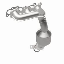Load image into Gallery viewer, MagnaFlow Direct Fit Catalytic Converter 04-06 Toyota Sienna 3.3L