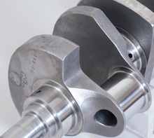 Load image into Gallery viewer, Eagle Chevrolet 305/350 Cast Crankshaft