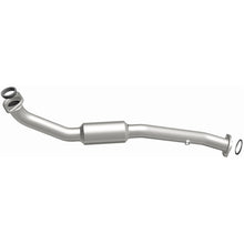 Load image into Gallery viewer, Magnaflow Conv DF 2009-2012 Highlander 2.7 L Underbody