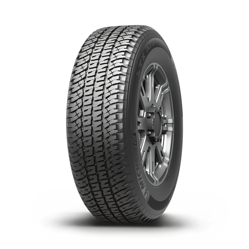 Michelin LTX A/T 2 LT275/70R18 125/122R