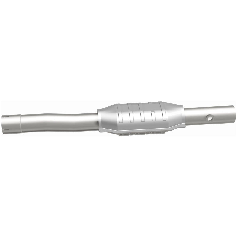 MagnaFlow Direct Fit Catalytic Converter 01-04 Jeep G/C 4.0L