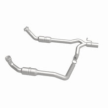 Load image into Gallery viewer, MagnaFlow 09-14 Ford E-150 California Grade CARB Compliant Direct-Fit Catalytic Converter