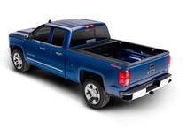 Load image into Gallery viewer, Retrax 99-06 Chevy/GMC 1500 6.5ft Bed / 07 Classic (Wide RETRAX Rail) RetraxONE MX