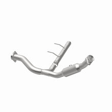 Load image into Gallery viewer, MagnaFlow Direct Fit Catalytic Conv 06-09 Ford Expedition / 07-09 Lincoln Navigator/Navigator L P/S