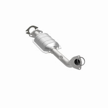 Load image into Gallery viewer, MagnaFlow Direct Fit Catalytic Converter 01-04 Pathfinder DS rr OEM