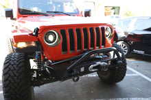 Load image into Gallery viewer, Oracle Oculus Bi-LED Projector Headlights for Jeep JL/Gladiator JT - Matte Blk - 5500K