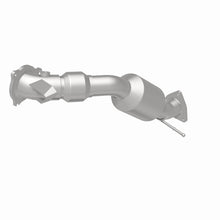 Load image into Gallery viewer, MagnaFlow 13-15 Land Rover LR2 2.0L CARB Compliant Direct Fit Catalytic Converter