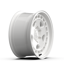 Load image into Gallery viewer, fifteen52 Turbomac HD Classic 16x8 / 6x139.7 BP / 0 ET / 106.2mm CB / 4.5in BS / Classic White Wheel