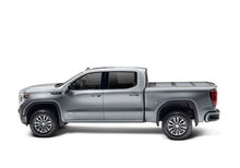 Load image into Gallery viewer, UnderCover 17-18 Chevy/GMC Silverado/Sierra 68.4in Fusion Bed Cover - Havana