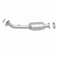 Load image into Gallery viewer, MagnaFlow Direct Fit Catalytic Converter 01-04 Pathfinder DS rr OEM
