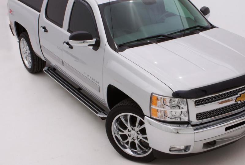 Lund 09-15 Dodge Ram 1500 Quad Cab (Built Before 7/1/15) Crossroads 80in. Running Board Kit - Chrome