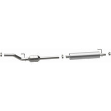 Load image into Gallery viewer, Magnaflow Conv DF 2002-2006 Sprinter 2500 2.7 L Underbody