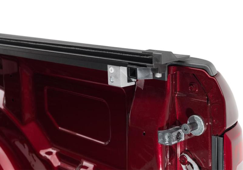 Retrax 99-06 Toyota Tundra Access/Double Cab (Short Bed) Retrax IX