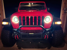 Load image into Gallery viewer, Oracle Jeep JL/Gladiator JT Oculus Bi-LED Projector Headlights - Amber/White Switchback