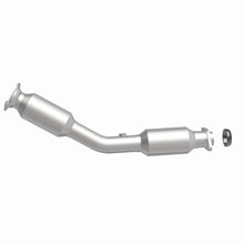 Load image into Gallery viewer, MagnaFlow Direct Fit Catalytic Converter 07-08 Nissan Sentra 2.0L (49 State)