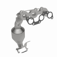 Load image into Gallery viewer, MagnaFlow Direct Fit Catalytic Converter 04-06 Toyota Sienna 3.3L