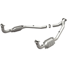 Load image into Gallery viewer, MagnaFlow Conv DF 97 Land Rover Defender 90 4.0L Y-Pipe Assy / 96-99 Discovery 4.0L Y-Pipe Assy