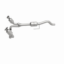 Load image into Gallery viewer, MagnaFlow Conv DF 00-03 Dodge Durango 4.7L