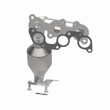 Load image into Gallery viewer, MagnaFlow Direct Fit Catalytic Converter 04-06 Toyota Sienna 3.3L