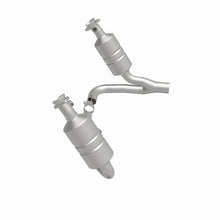 Load image into Gallery viewer, MagnaFlow DF Cat. Conv 07-09 Dodge Dakota 3.7L/4.7L /07-09 Mitsubishi Raider 3.7L Y-Pipe Assembly