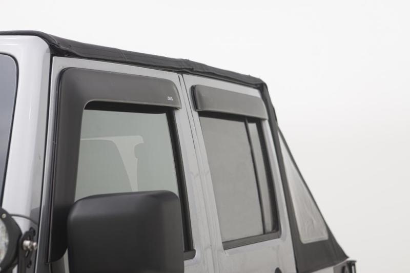 AVS 07-18 Jeep Wrangler (2 Door) Ventvisor & Aeroskin Deflector Combo Kit - Matte Black