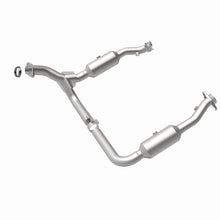 Load image into Gallery viewer, MagnaFlow Conv DF Ford/Mercury 06-10 Explorer/Mountaineer/ 07-10 Explorer SportTrac 4.0L Y-Pipe Assy