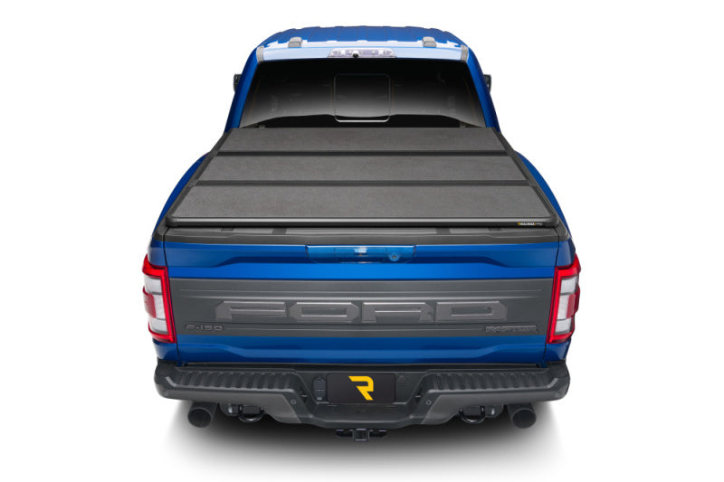 Extang 17-23 Nissan Titan w/o Rail Sys. (5ft. 7in. Bed) Solid Fold ALX