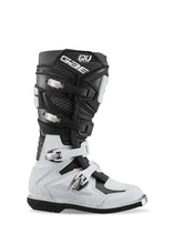 Load image into Gallery viewer, Gaerne GXJ Boot Black/White Size - Youth 7