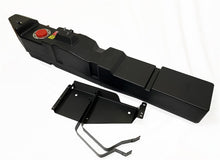 Load image into Gallery viewer, Titan Fuel Tanks 99-07 Ford F-250/F-350 PowerStroke Crew Cab Long Bed 67 Gallon XXL Mid-Ship Tank