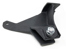 Load image into Gallery viewer, Tuff Country 00-04 Ford F-250 4wd Track Bar Bracket (8in Drop)