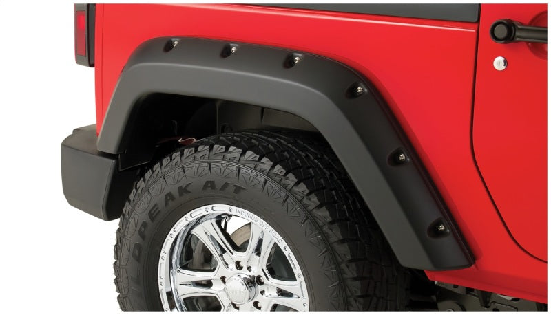 Bushwacker 16-18 GMC Canyon Pocket Style Flares 2pc 6ft Bed - Black