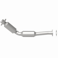 Load image into Gallery viewer, MagnaFlow 04-11 Lincoln Town Car V8 4.6L GAS California Catalytic Converter Direct Fit