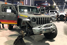 Load image into Gallery viewer, Oracle Jeep JL/Gladiator JT Oculus Bi-LED Projector Headlights - Amber/White Switchback