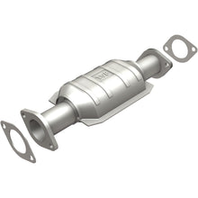 Load image into Gallery viewer, MagnaFlow Catalytic Converter DF 98-00 Nissan Frontier 2.4L Rear