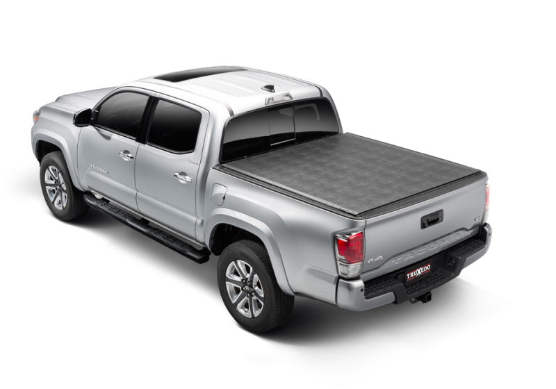 Truxedo 07-20 Toyota Tundra w/Track System 5ft 6in Sentry Bed Cover